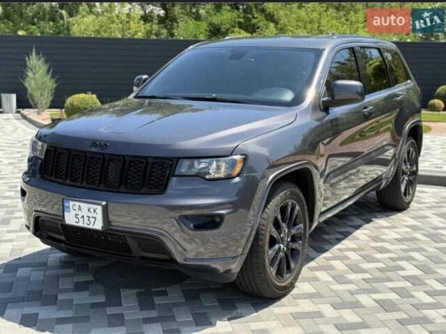 Сірий Джип Cherokee, об'ємом двигуна 3.6 л та пробігом 120 тис. км за 22000 $, фото 1 на Automoto.ua