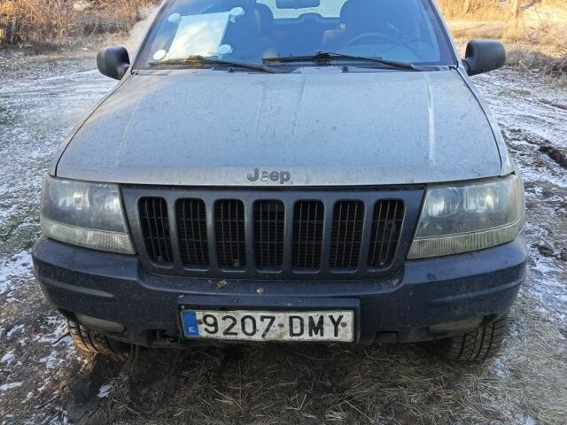 Серый Джип Чероки, объемом двигателя 0 л и пробегом 274 тыс. км за 4200 $, фото 1 на Automoto.ua