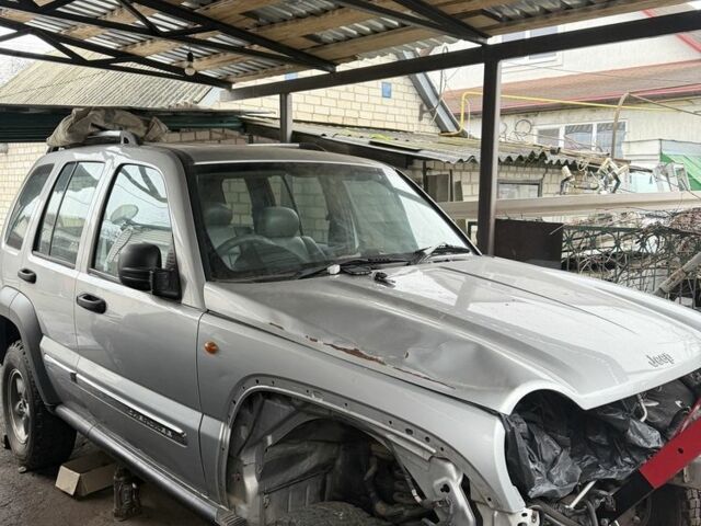 Серый Джип Чероки, объемом двигателя 2.8 л и пробегом 200 тыс. км за 2300 $, фото 1 на Automoto.ua