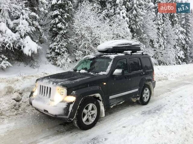 Сірий Джип Cherokee, об'ємом двигуна 2.77 л та пробігом 324 тис. км за 10300 $, фото 1 на Automoto.ua