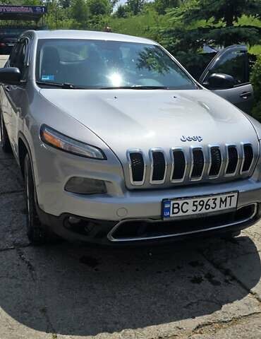 Сірий Джип Cherokee, об'ємом двигуна 2.36 л та пробігом 275 тис. км за 11100 $, фото 1 на Automoto.ua