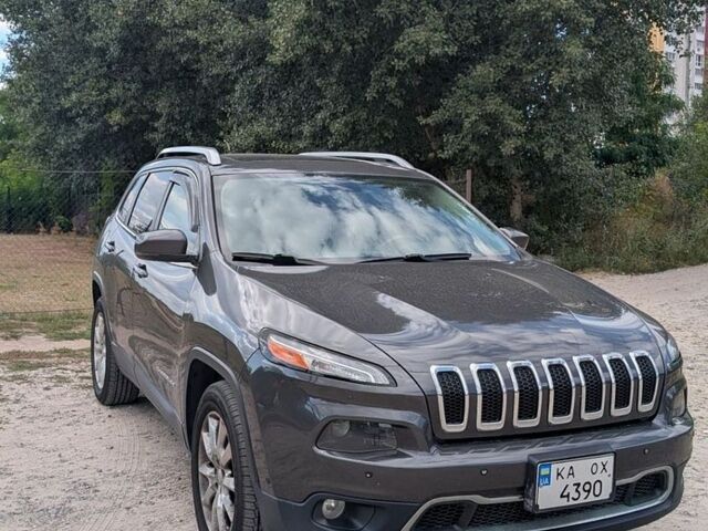 Сірий Джип Cherokee, об'ємом двигуна 2.36 л та пробігом 221 тис. км за 12800 $, фото 1 на Automoto.ua