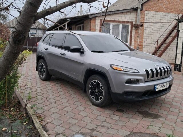 Серый Джип Чероки, объемом двигателя 2.4 л и пробегом 129 тыс. км за 14350 $, фото 1 на Automoto.ua