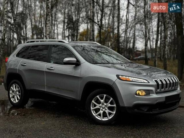 Сірий Джип Cherokee, об'ємом двигуна 2.36 л та пробігом 140 тис. км за 11852 $, фото 1 на Automoto.ua