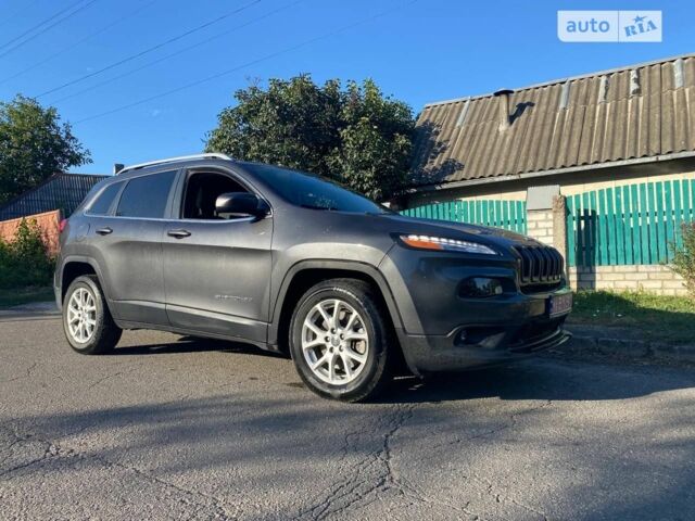 Сірий Джип Cherokee, об'ємом двигуна 2.4 л та пробігом 135 тис. км за 12999 $, фото 1 на Automoto.ua