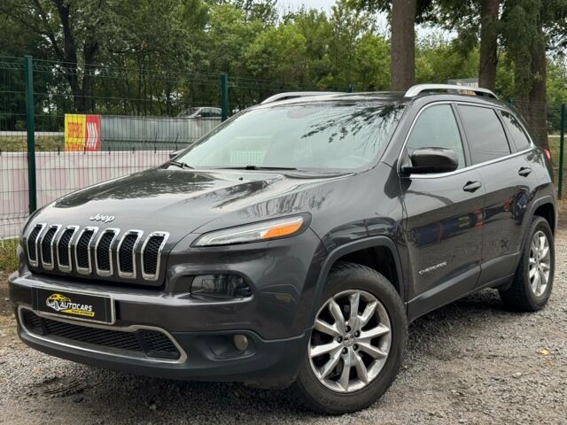 Сірий Джип Cherokee, об'ємом двигуна 2.4 л та пробігом 155 тис. км за 15900 $, фото 1 на Automoto.ua