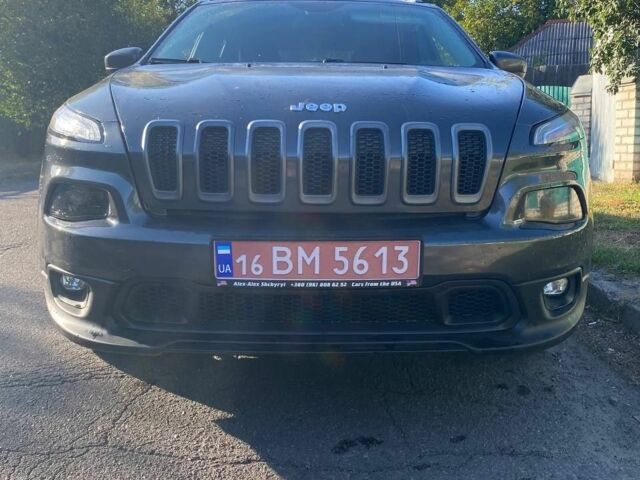 Джип Чероки 2016 в Черкассах на Automoto.ua Серый Джип Чероки, объемом двигателя 2.4 л и пробегом 130 тыс. км за 13700 $, фото 1 на Automoto.ua