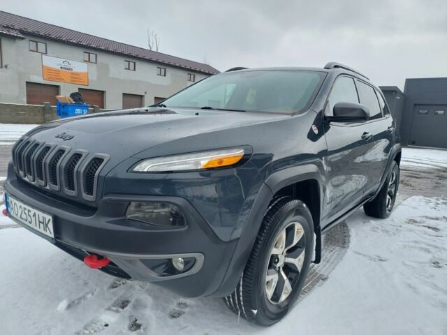 Сірий Джип Cherokee, об'ємом двигуна 3.2 л та пробігом 127 тис. км за 20000 $, фото 1 на Automoto.ua