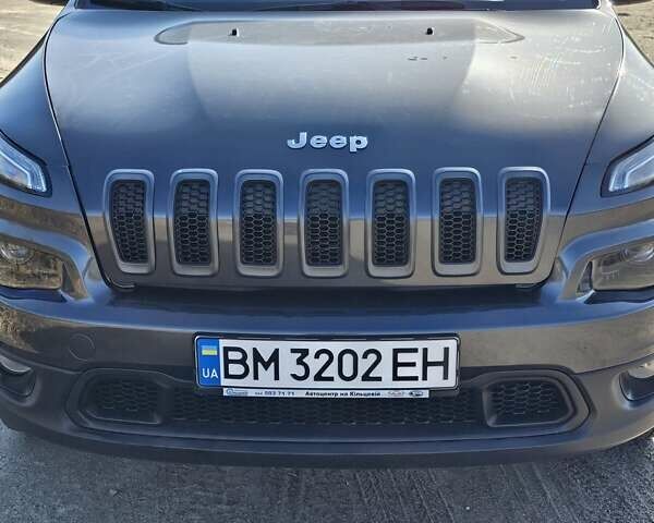 Сірий Джип Cherokee, об'ємом двигуна 3.24 л та пробігом 110 тис. км за 14500 $, фото 1 на Automoto.ua