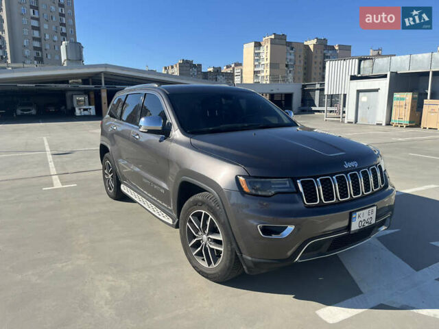 Сірий Джип Cherokee, об'ємом двигуна 3.6 л та пробігом 120 тис. км за 22000 $, фото 1 на Automoto.ua