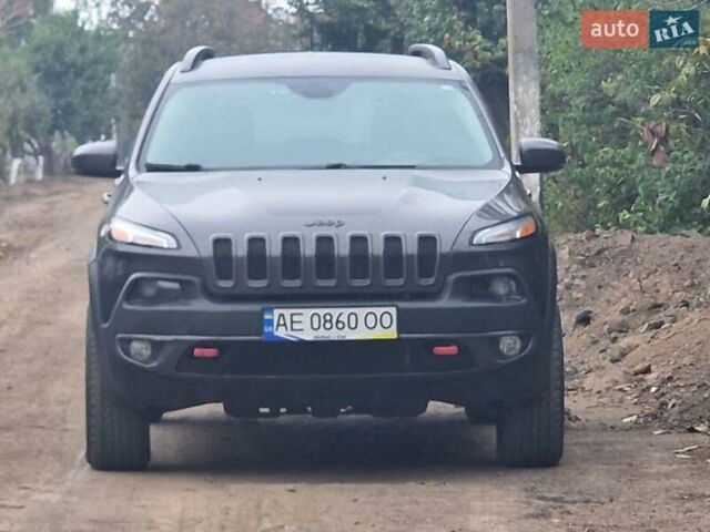 Сірий Джип Cherokee, об'ємом двигуна 2.4 л та пробігом 117 тис. км за 17000 $, фото 1 на Automoto.ua