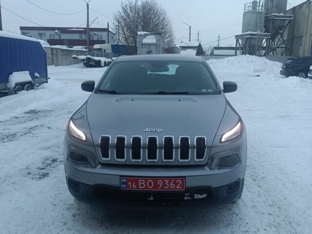 Сірий Джип Cherokee, об'ємом двигуна 0 л та пробігом 186 тис. км за 10300 $, фото 1 на Automoto.ua