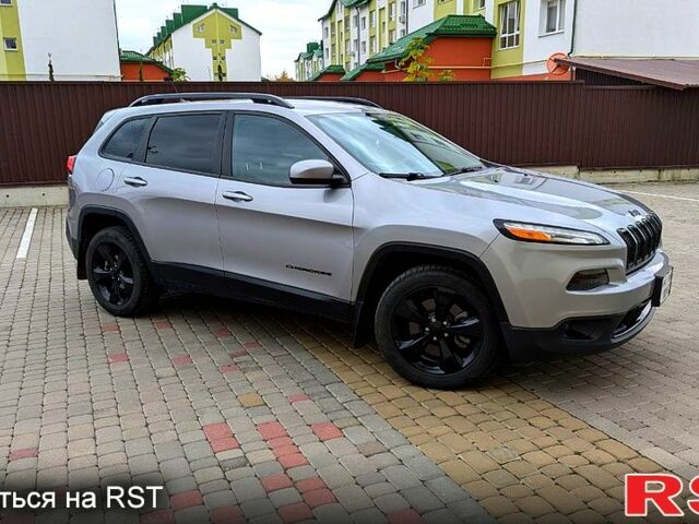 Серый Джип Чероки, объемом двигателя 2.4 л и пробегом 9700 тыс. км за 16000 $, фото 1 на Automoto.ua