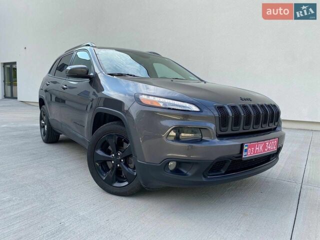 Сірий Джип Cherokee, об'ємом двигуна 2.36 л та пробігом 178 тис. км за 11250 $, фото 1 на Automoto.ua