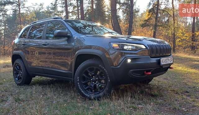 Сірий Джип Cherokee, об'ємом двигуна 3.24 л та пробігом 54 тис. км за 21300 $, фото 1 на Automoto.ua