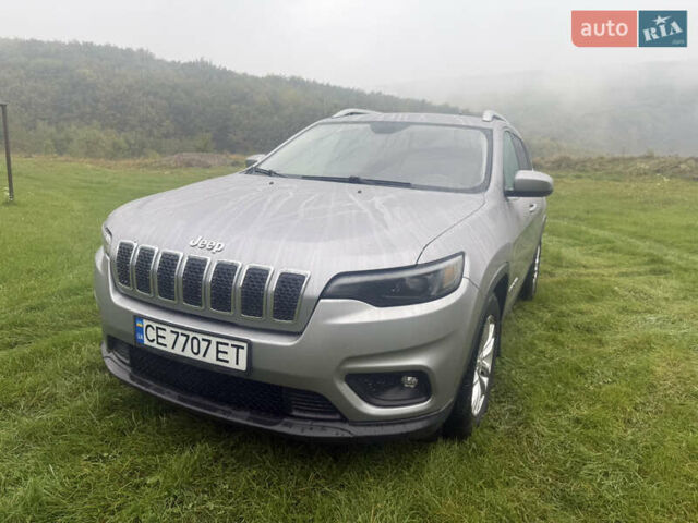 Сірий Джип Cherokee, об'ємом двигуна 2.36 л та пробігом 189 тис. км за 13800 $, фото 1 на Automoto.ua