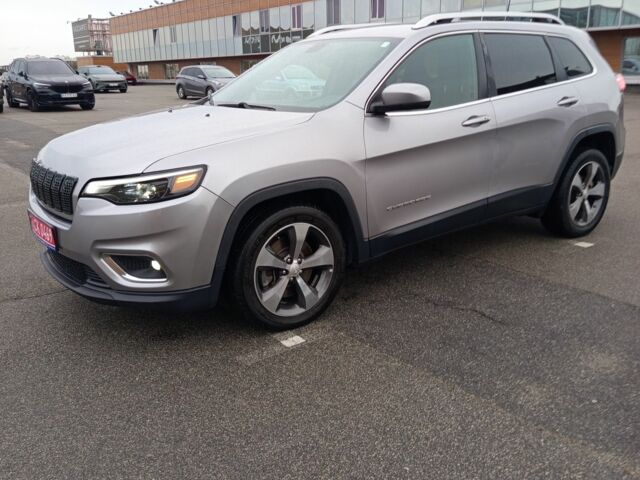 Серый Джип Чероки, объемом двигателя 0 л и пробегом 190 тыс. км за 353 $, фото 1 на Automoto.ua