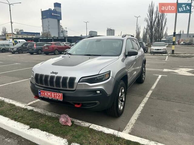 Серый Джип Чероки, объемом двигателя 1.99 л и пробегом 132 тыс. км за 18500 $, фото 1 на Automoto.ua