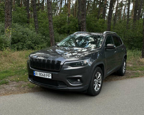 Джип Чероки 2018 в Киеве на Automoto.ua Серый Джип Чероки, объемом двигателя 2.36 л и пробегом 205 тыс. км за 14500 $, фото 1 на Automoto.ua