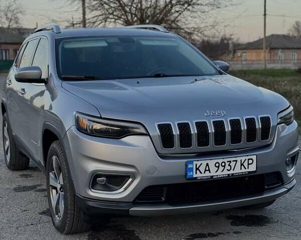 Сірий Джип Cherokee, об'ємом двигуна 3.24 л та пробігом 87 тис. км за 19900 $, фото 1 на Automoto.ua