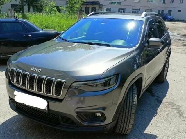 Серый Джип Чероки, объемом двигателя 0 л и пробегом 92 тыс. км за 17000 $, фото 1 на Automoto.ua