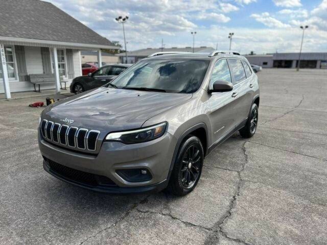 Сірий Джип Cherokee, об'ємом двигуна 2.4 л та пробігом 156 тис. км за 2900 $, фото 1 на Automoto.ua