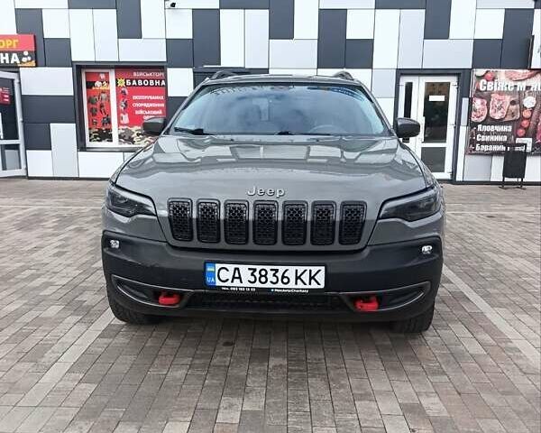Серый Джип Чероки, объемом двигателя 3.2 л и пробегом 138 тыс. км за 22500 $, фото 1 на Automoto.ua