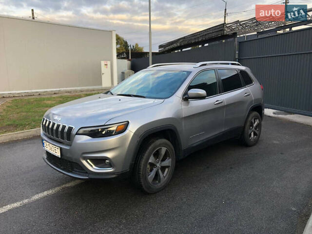 Серый Джип Чероки, объемом двигателя 3.24 л и пробегом 83 тыс. км за 17990 $, фото 1 на Automoto.ua