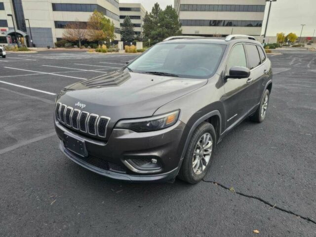 Сірий Джип Cherokee, об'ємом двигуна 2 л та пробігом 40 тис. км за 9800 $, фото 1 на Automoto.ua