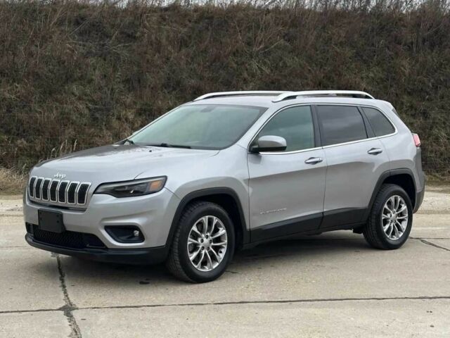 Серый Джип Чероки, объемом двигателя 0 л и пробегом 111 тыс. км за 11000 $, фото 1 на Automoto.ua