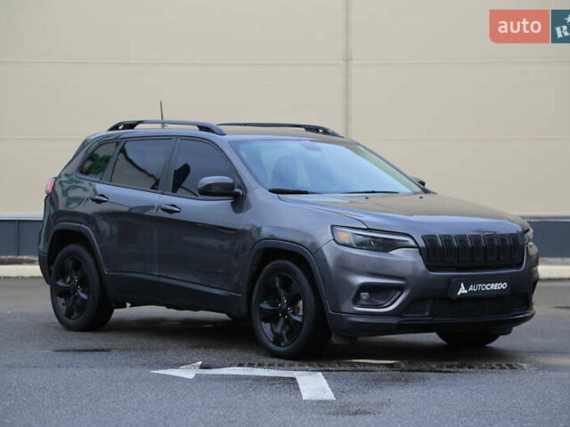 Сірий Джип Cherokee, об'ємом двигуна 2.36 л та пробігом 62 тис. км за 20900 $, фото 1 на Automoto.ua