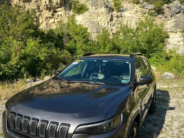Сірий Джип Cherokee, об'ємом двигуна 2.4 л та пробігом 71 тис. км за 16202 $, фото 1 на Automoto.ua