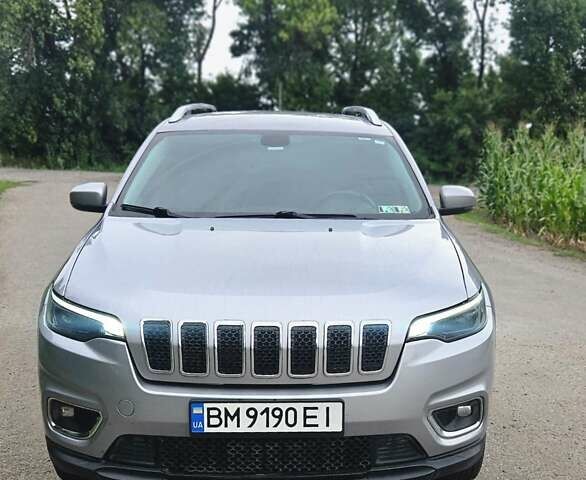 Серый Джип Чероки, объемом двигателя 3.24 л и пробегом 85 тыс. км за 19200 $, фото 1 на Automoto.ua