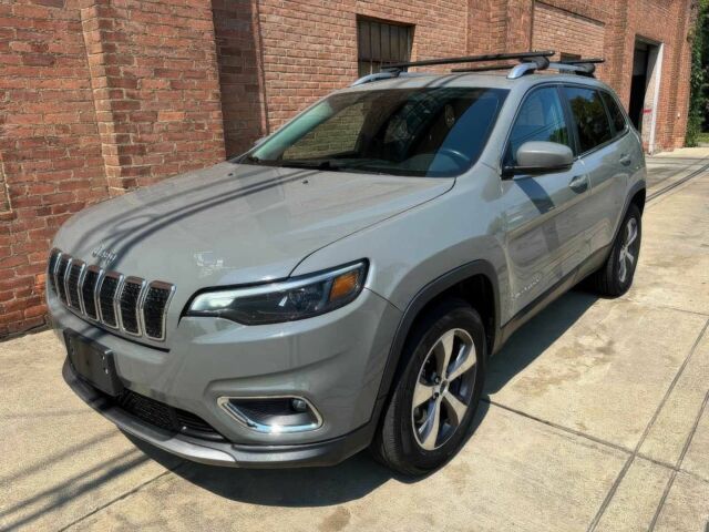 Сірий Джип Cherokee, об'ємом двигуна 2 л та пробігом 31 тис. км за 4200 $, фото 1 на Automoto.ua