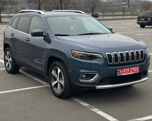 Серый Джип Чероки, объемом двигателя 3.24 л и пробегом 28 тыс. км за 20900 $, фото 1 на Automoto.ua