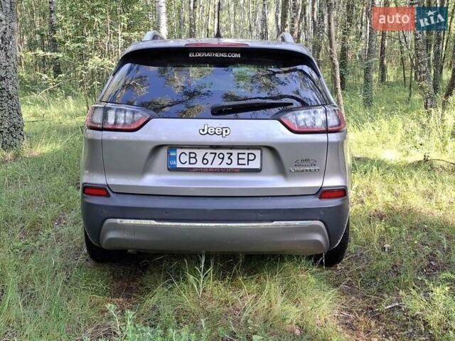 Сірий Джип Cherokee, об'ємом двигуна 2.4 л та пробігом 160 тис. км за 15500 $, фото 1 на Automoto.ua