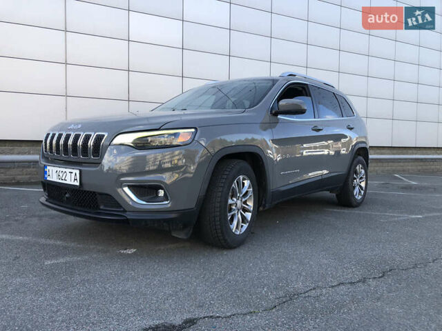 Сірий Джип Cherokee, об'ємом двигуна 3.24 л та пробігом 109 тис. км за 16200 $, фото 1 на Automoto.ua