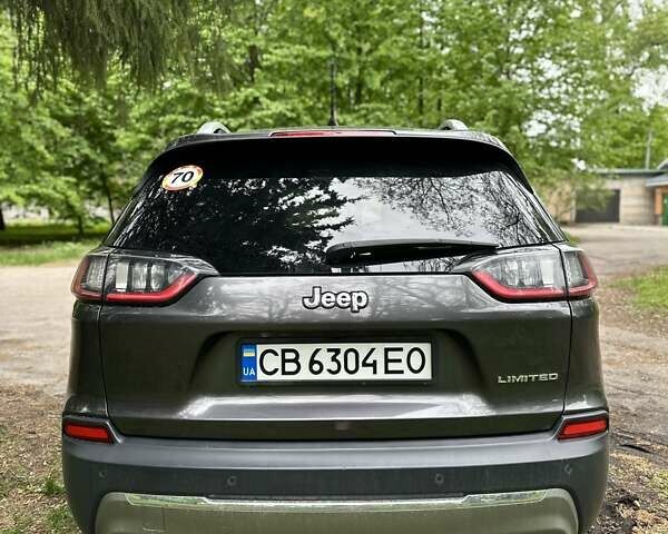 Сірий Джип Cherokee, об'ємом двигуна 2.36 л та пробігом 133 тис. км за 19500 $, фото 1 на Automoto.ua