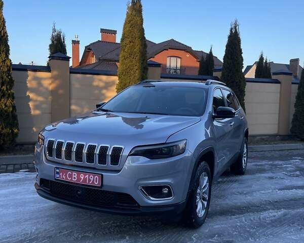 Сірий Джип Cherokee, об'ємом двигуна 3.24 л та пробігом 17 тис. км за 22950 $, фото 1 на Automoto.ua