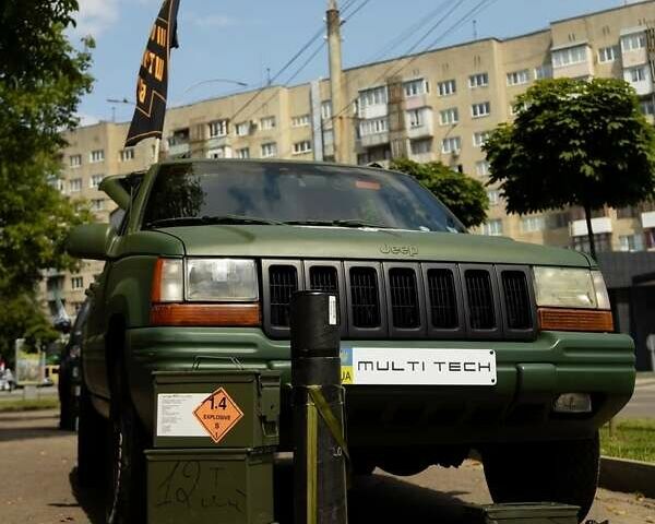 Синий Джип Чероки, объемом двигателя 2.5 л и пробегом 323 тыс. км за 8026 $, фото 1 на Automoto.ua