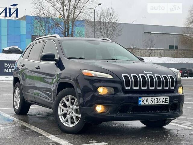 Синій Джип Cherokee, об'ємом двигуна 3.24 л та пробігом 149 тис. км за 15000 $, фото 1 на Automoto.ua