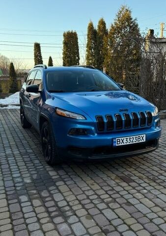 Синий Джип Чероки, объемом двигателя 2.36 л и пробегом 90 тыс. км за 13500 $, фото 1 на Automoto.ua