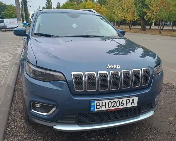 Джип Чероки 2019 в Одессе на Automoto.ua Синий Джип Чероки, объемом двигателя 2.36 л и пробегом 87 тыс. км за 20200 $, фото 1 на Automoto.ua