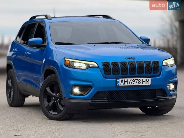 Синий Джип Чероки, объемом двигателя 2.4 л и пробегом 60 тыс. км за 18350 $, фото 1 на Automoto.ua