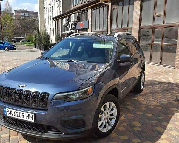 Синій Джип Cherokee, об'ємом двигуна 2.36 л та пробігом 156 тис. км за 16200 $, фото 1 на Automoto.ua