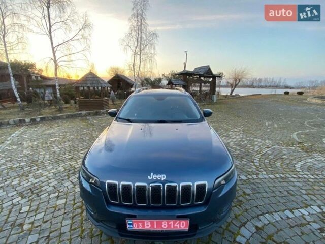 Синий Джип Чероки, объемом двигателя 2.4 л и пробегом 210 тыс. км за 13800 $, фото 1 на Automoto.ua