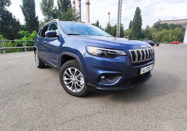 Синій Джип Cherokee, об'ємом двигуна 2 л та пробігом 6 тис. км за 26000 $, фото 1 на Automoto.ua