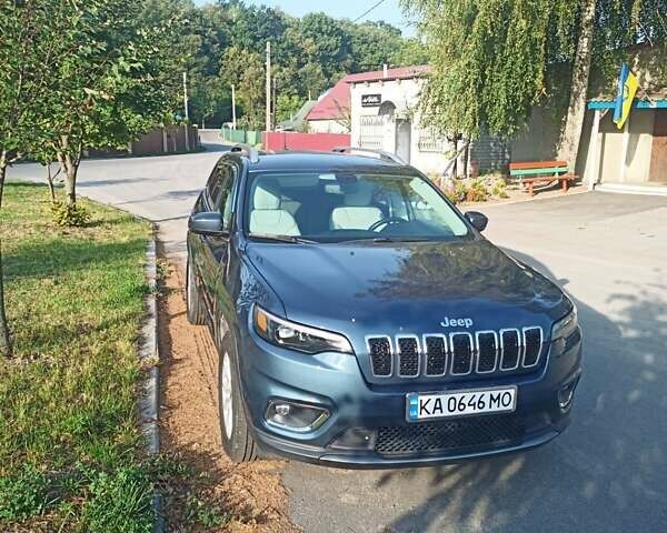 Джип Чероки 2020 в Каневе на Automoto.ua Синий Джип Чероки, объемом двигателя 3.24 л и пробегом 96 тыс. км за 21000 $, фото 1 на Automoto.ua