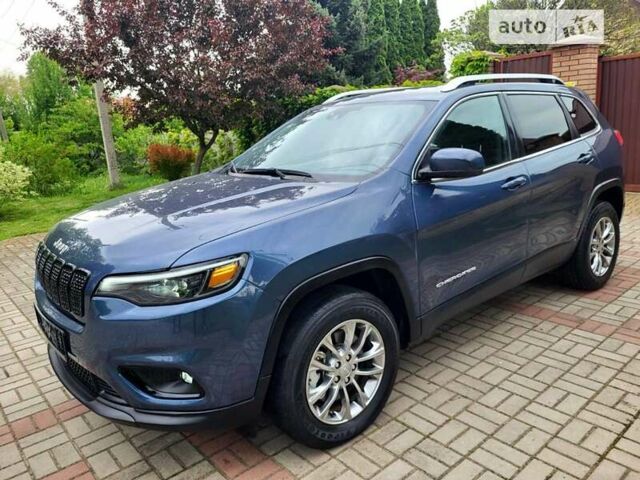 Синий Джип Чероки, объемом двигателя 3.2 л и пробегом 32 тыс. км за 21500 $, фото 1 на Automoto.ua