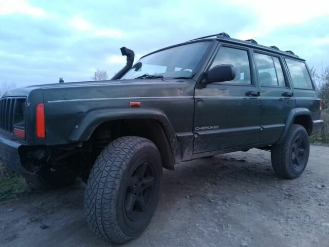 Зелений Джип Cherokee, об'ємом двигуна 0 л та пробігом 290 тис. км за 4000 $, фото 1 на Automoto.ua